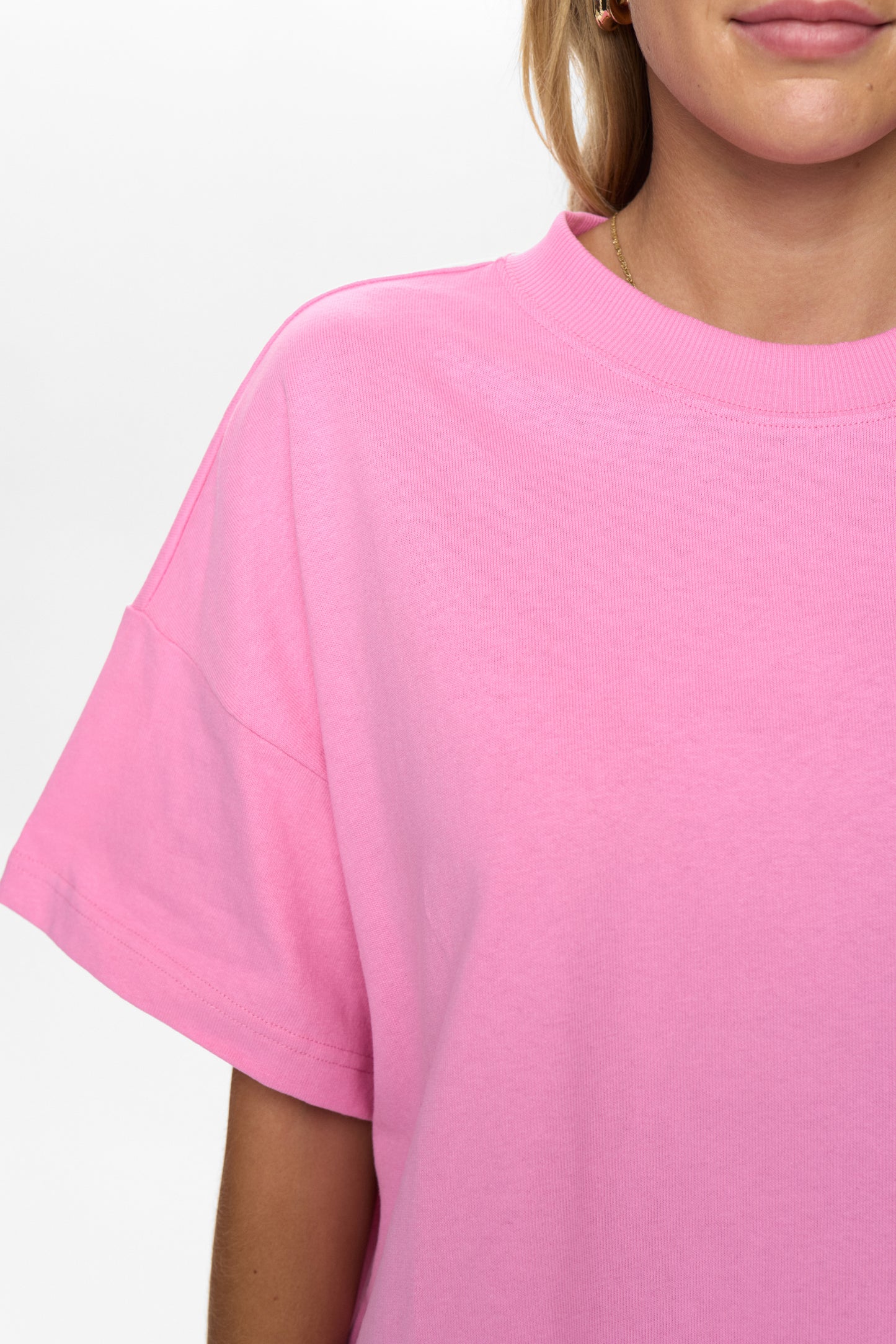 NuWonder Tee