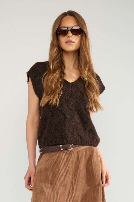 NuAlmas Knitted Vest - GRS