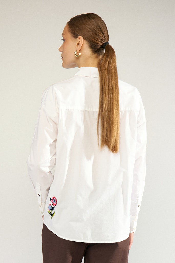 NuHollie Shirt