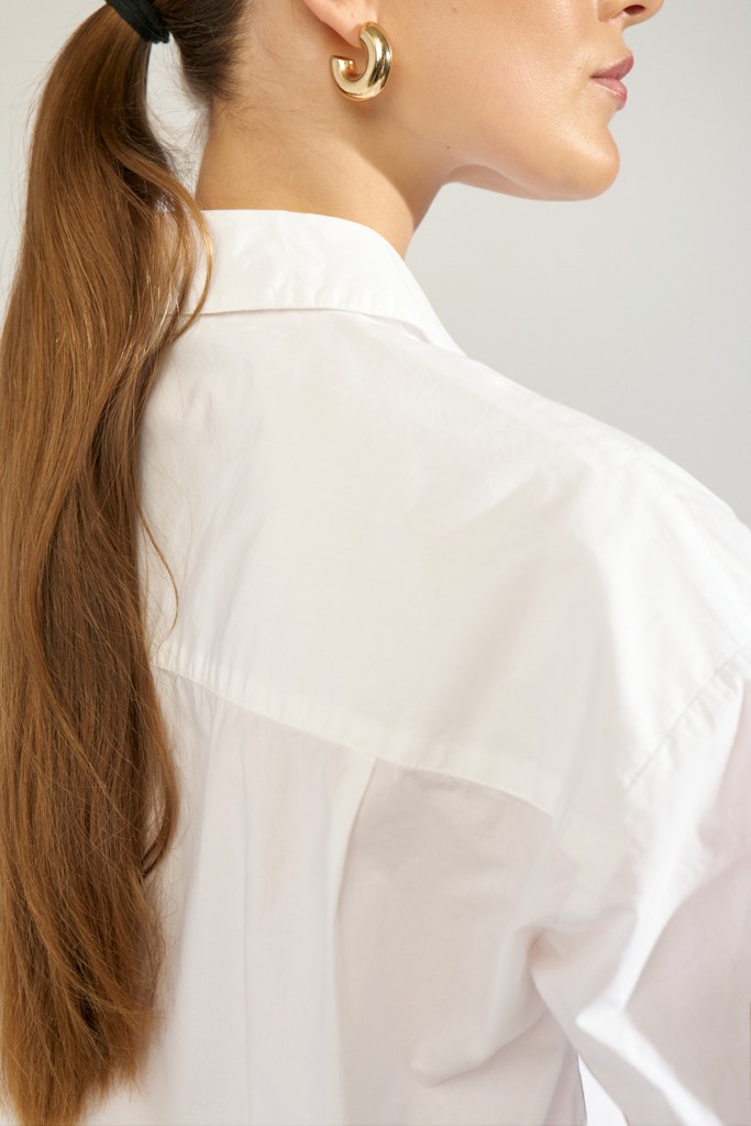 NuHollie Shirt