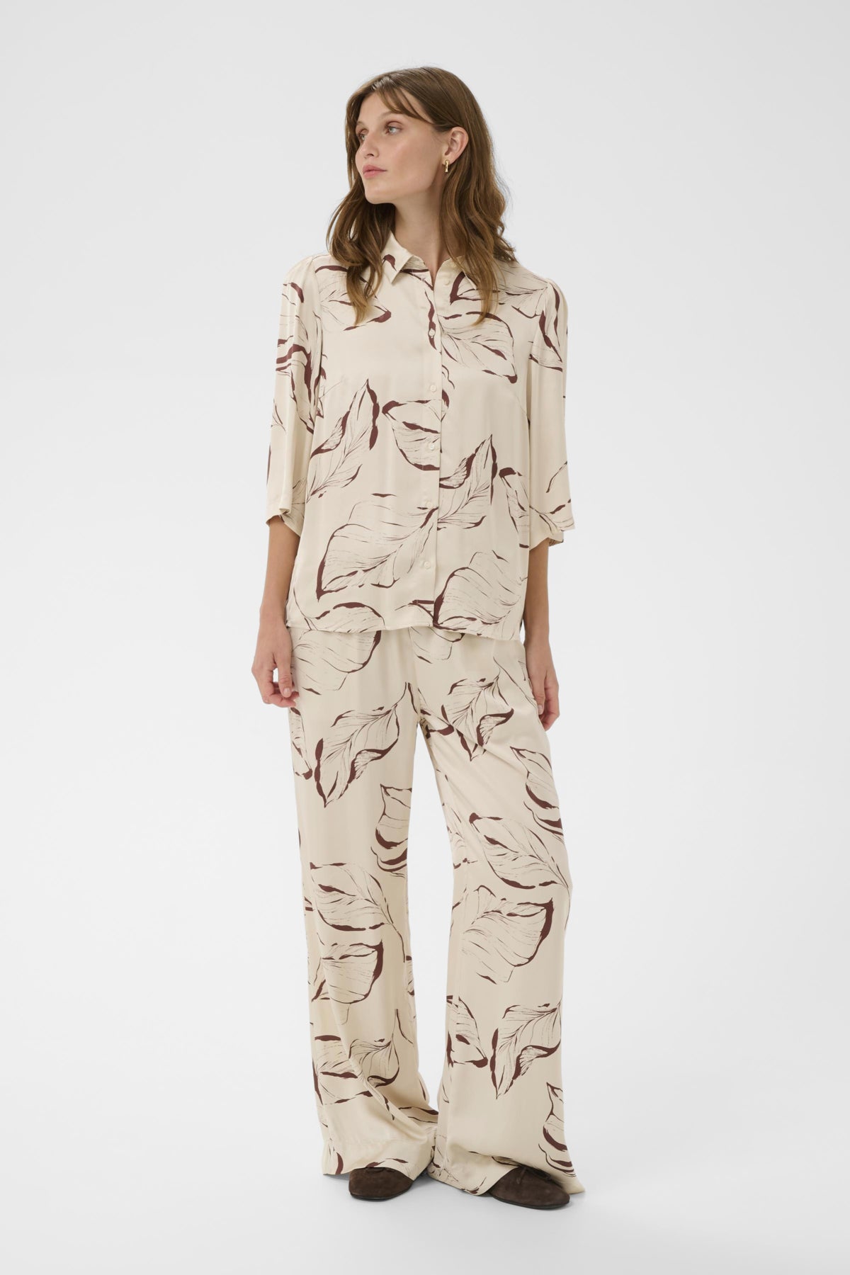 SLClero Flared Printed Pants