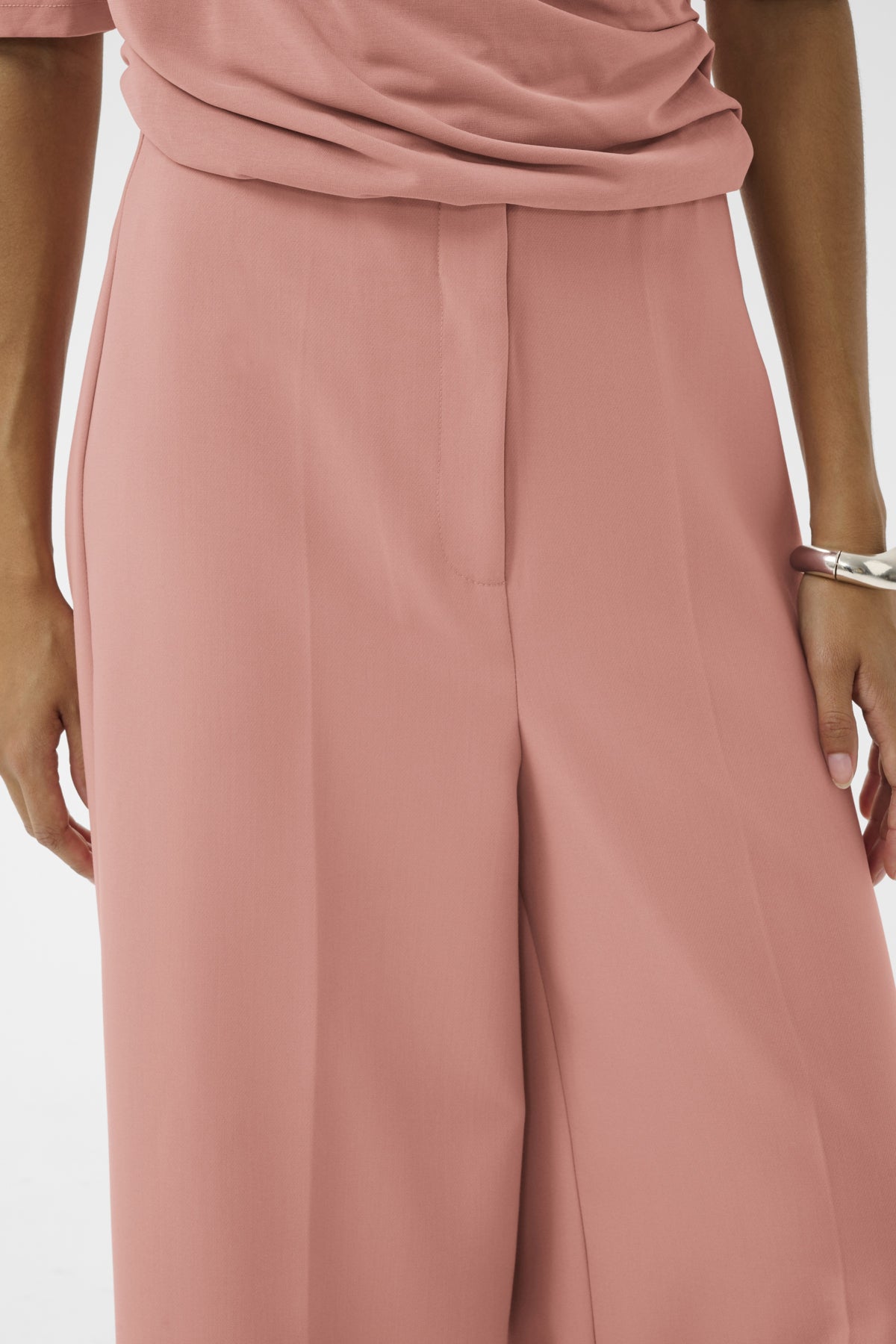 SLCorinne Wide Cropped Pants in Ash Rose