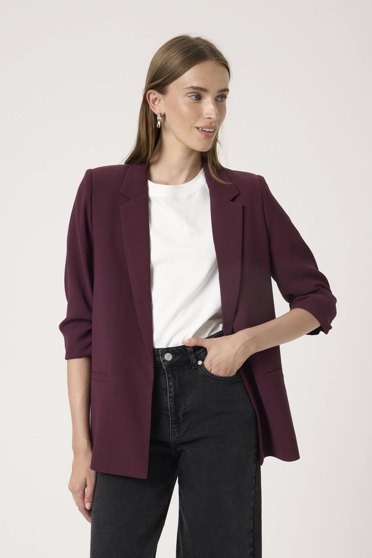 SLShirley Blazer in Winetasting