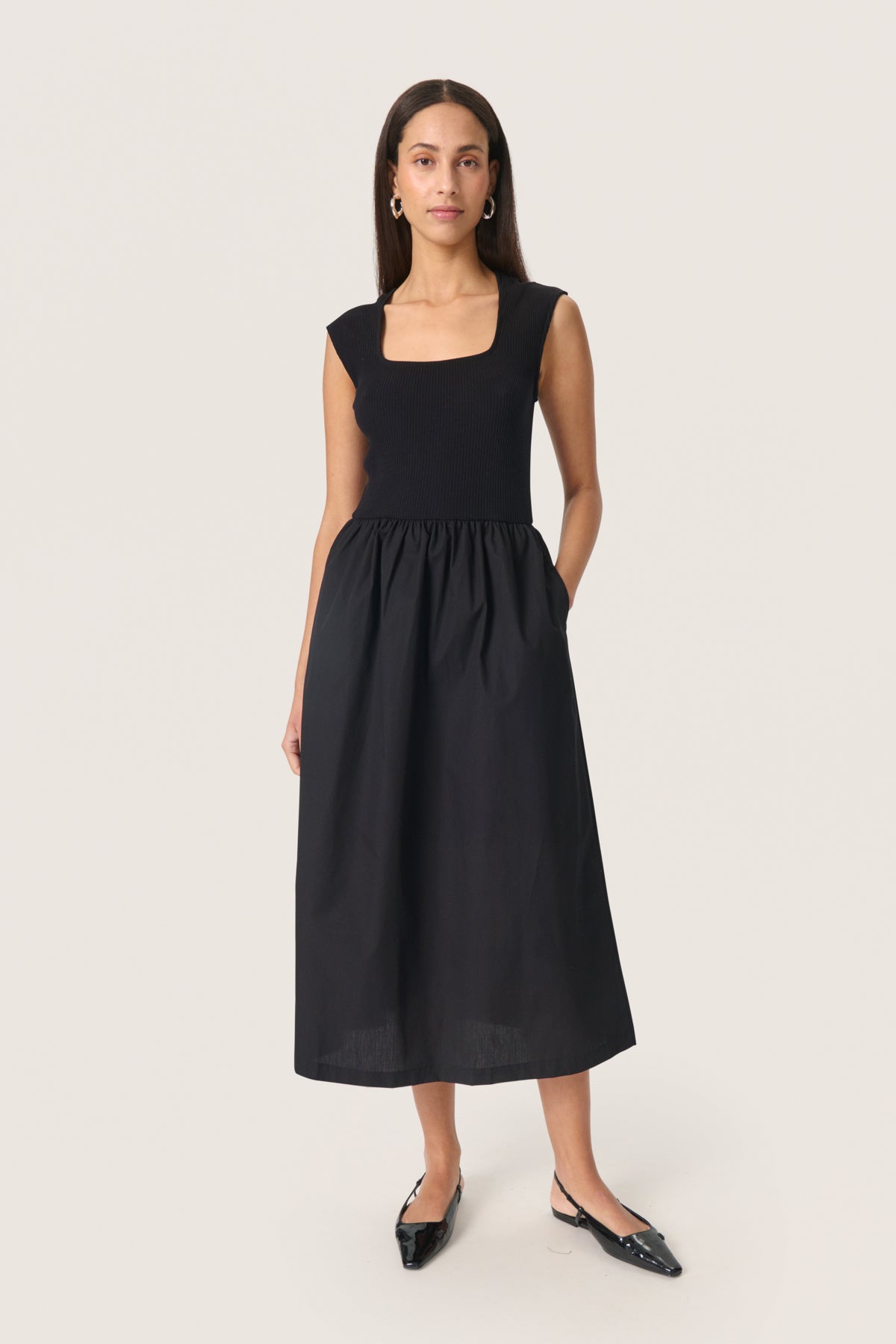 SLSimone Phoebe Dress in Black