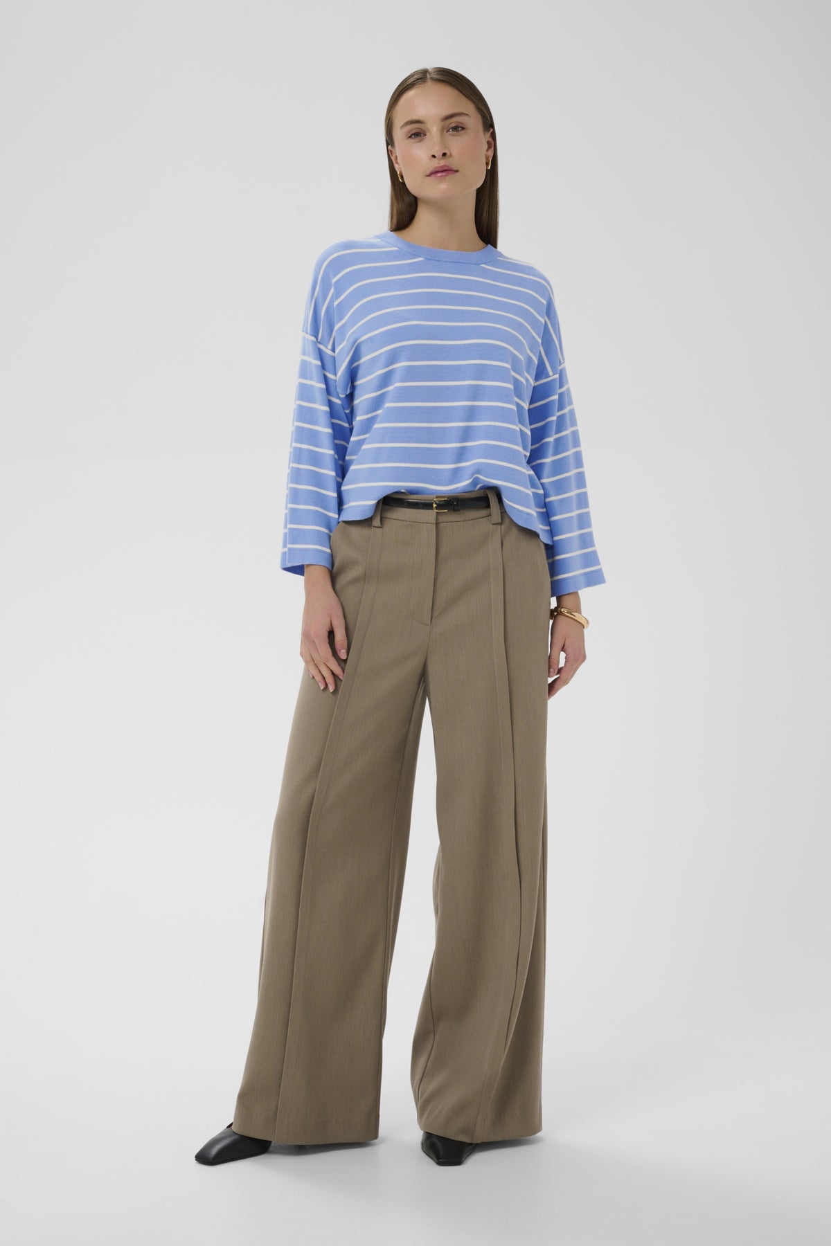 SLSpina Boxy Cropped Pullover - Colour Options