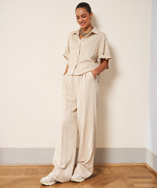 10040 Crinkle Trousers