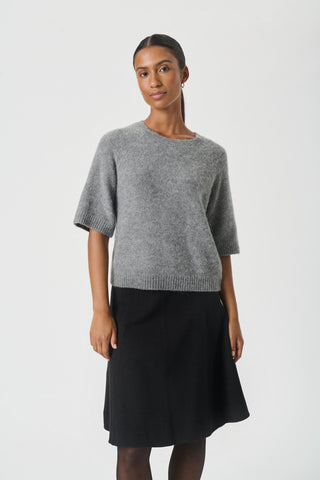 UresaPW Pullover