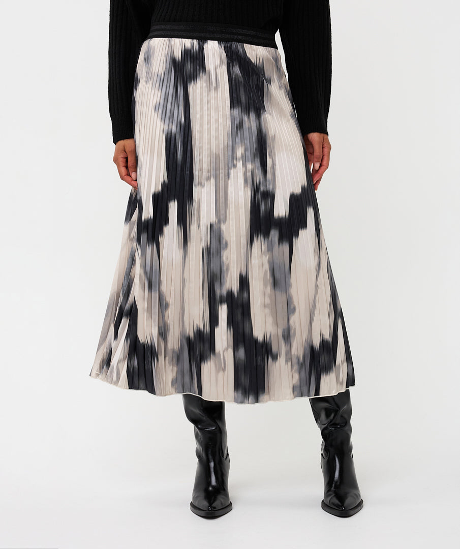 10713 Plisse Fade Skirt