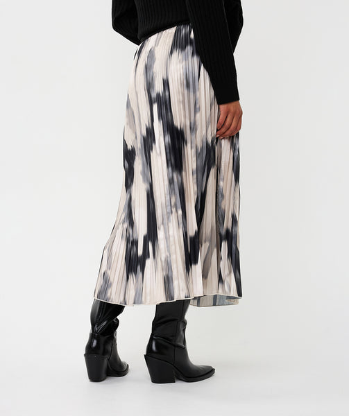 10713 Plisse Fade Skirt