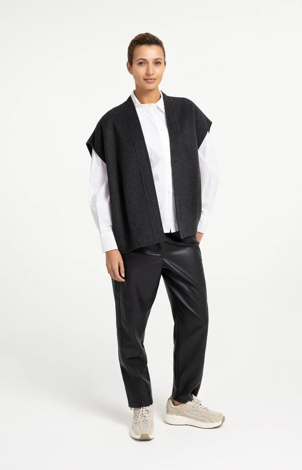 YAYA Faux Leather Carrot Fit Trousers