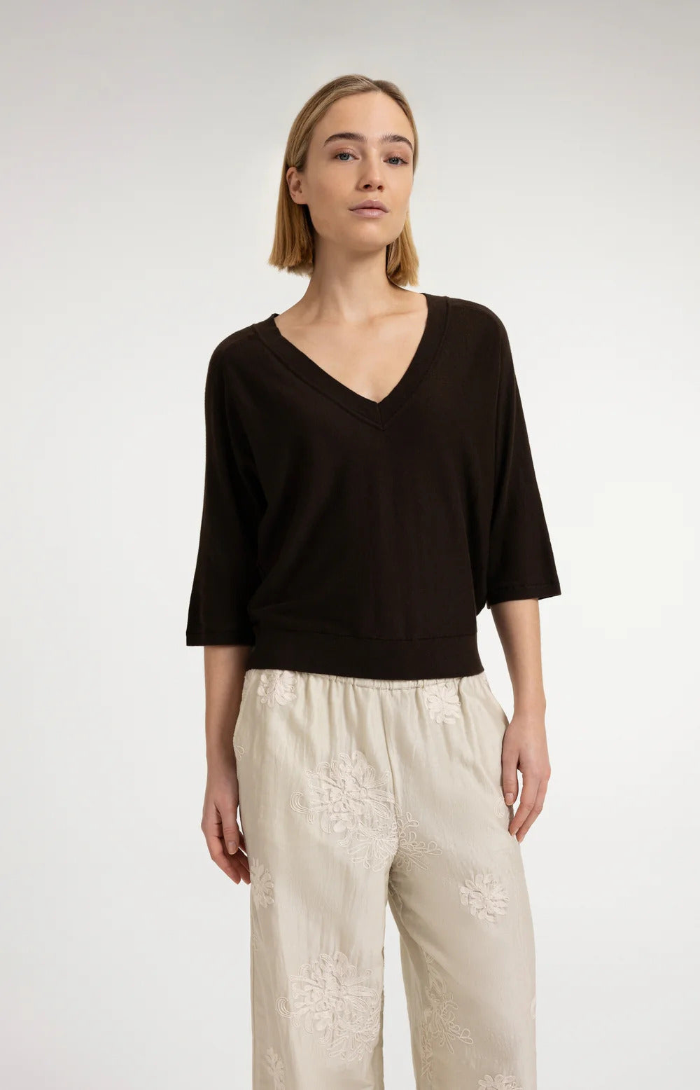YAYA V-neck Sweater with Seam Detail